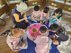 유치원 10월 숲체험 실시